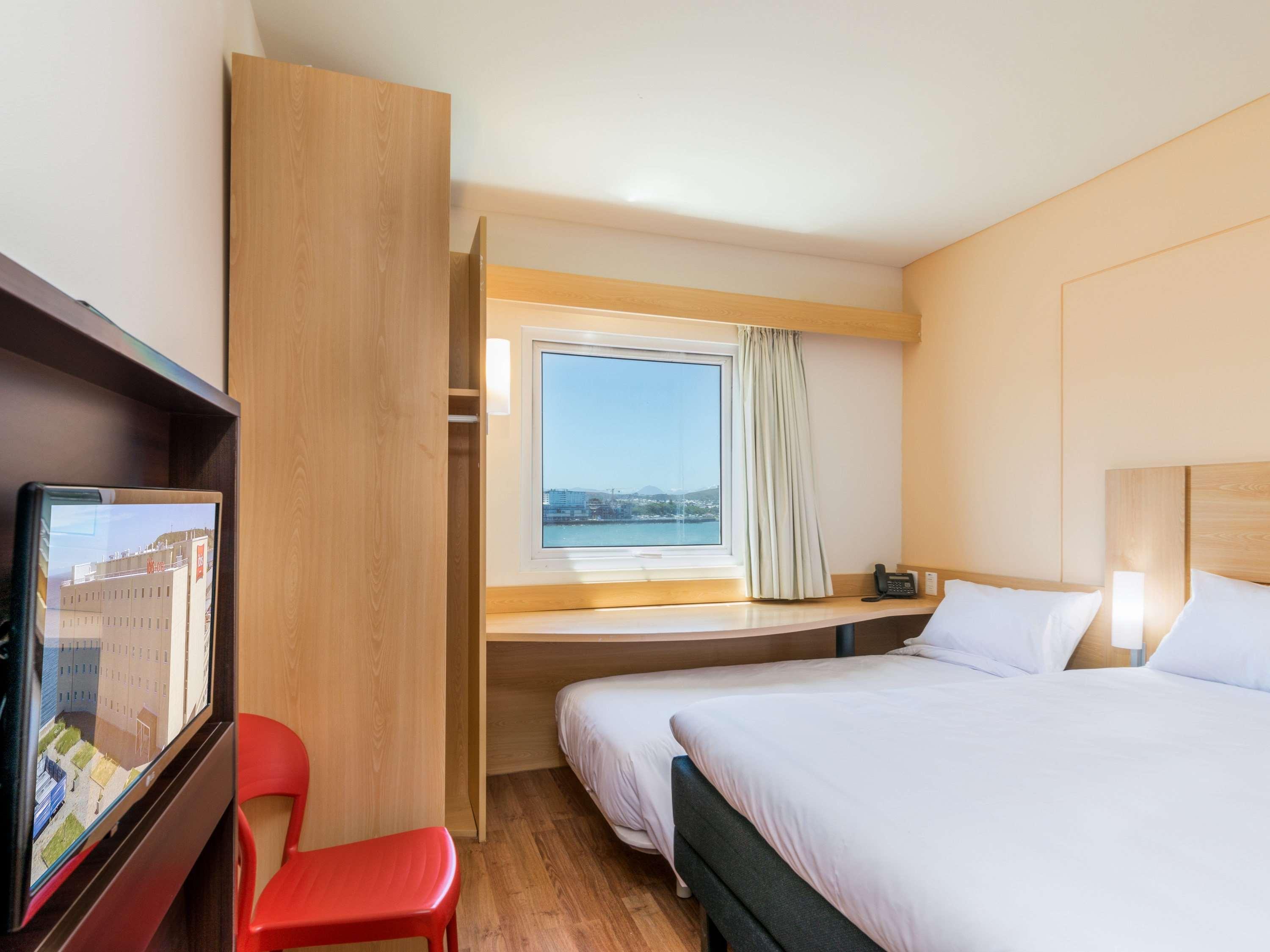 Hotel ibis Puerto Montt Esterno foto