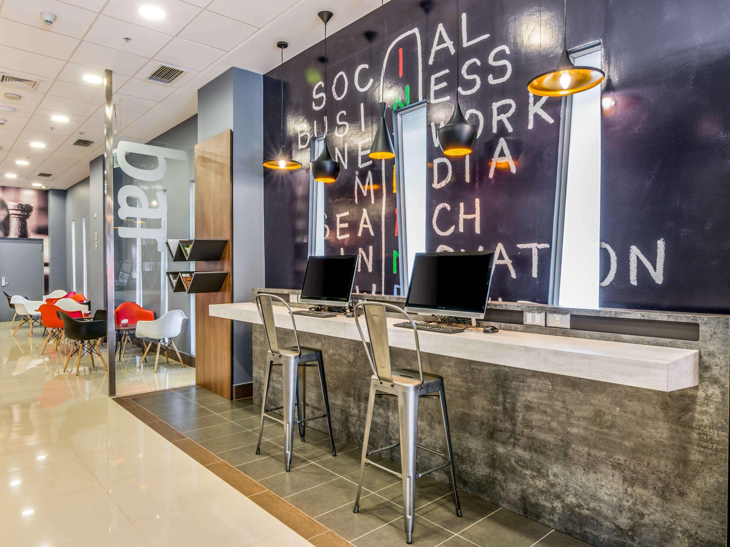 Hotel ibis Puerto Montt Esterno foto