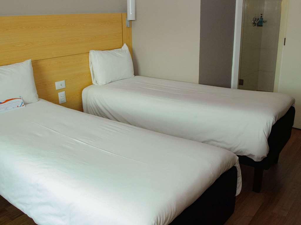 Hotel ibis Puerto Montt Camera foto