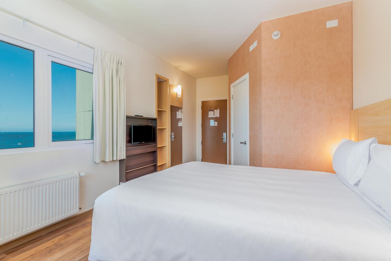 Hotel ibis Puerto Montt Esterno foto
